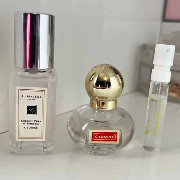 Mini perfume bundle - Picture 2 of 2